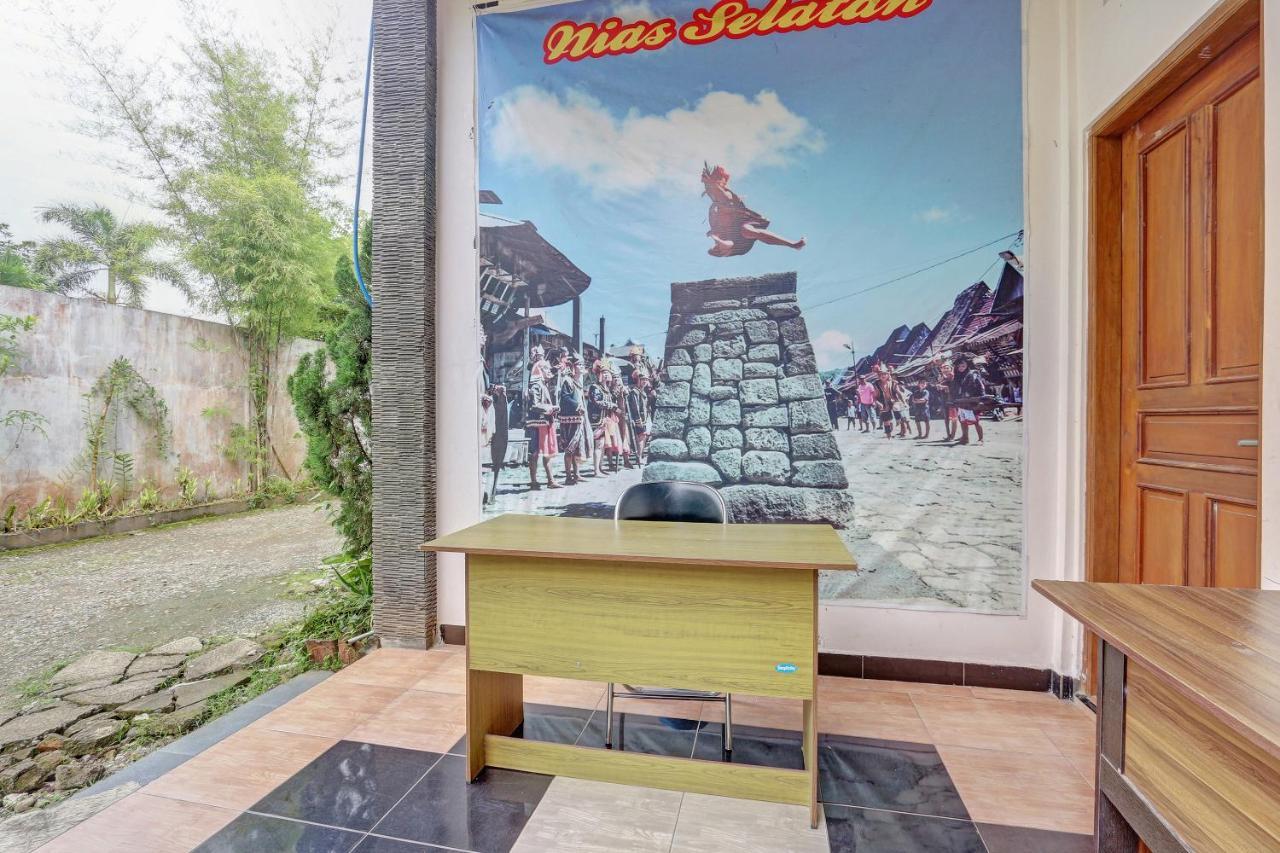 Hotel Wisma Ck Kebumen Екстер'єр фото